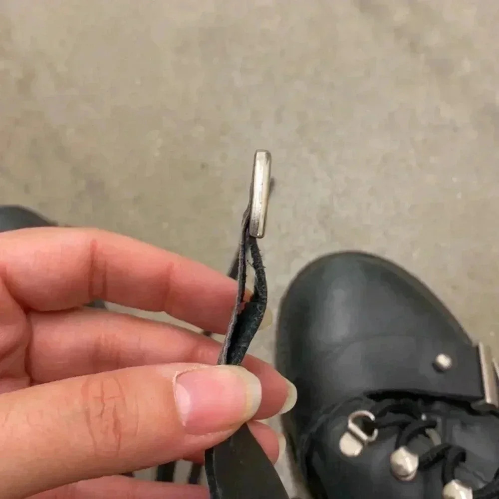 Leather shoes - Picture 6 of 7